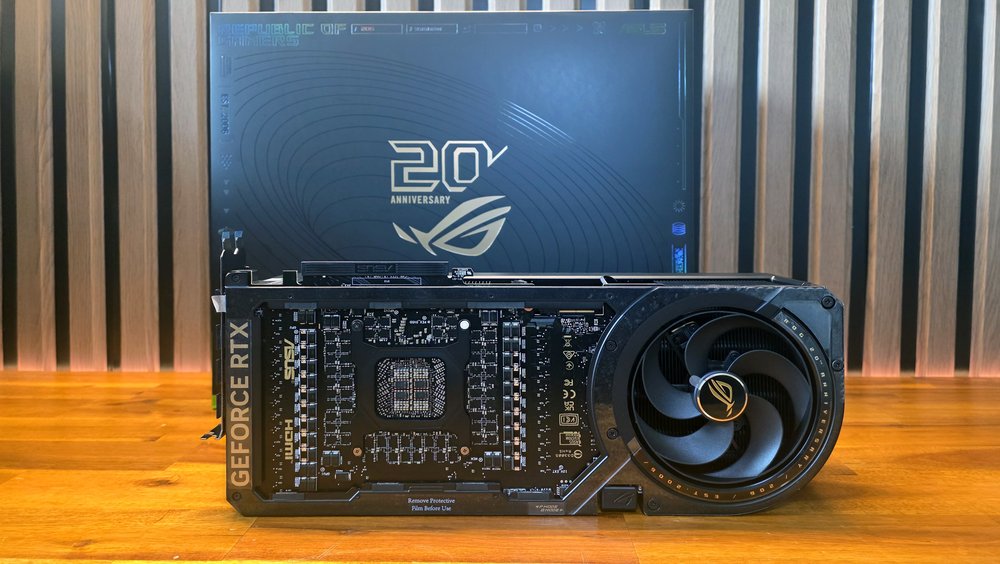 Вышла утилита Hydra v1.9: разгон видеопамяти GDDR7 до +3000 МГц и тонкая настройка питания для GeForce RTX 50